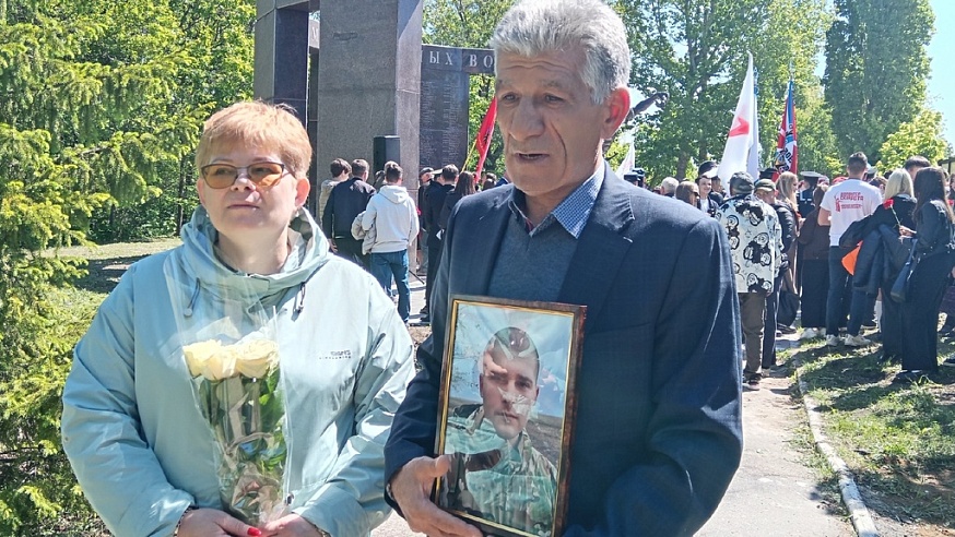 В Парке Победы увековечили имена погибших участников СВО