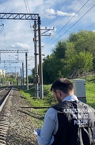 В Саратове пассажирский поезд насмерть сбил мужчину