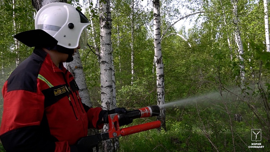 На "Кумысной поляне" в Саратове прошли учения по тушению природных пожаров