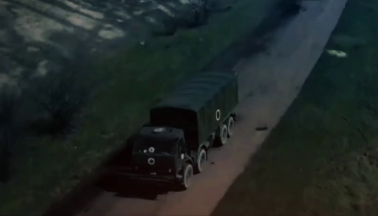 Саратовские бойцы в зоне СВО контролируют обстановку