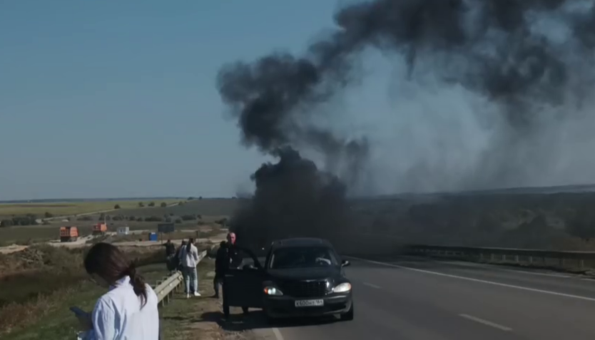 На трассе под Саратовом сгорел рейсовый автобус