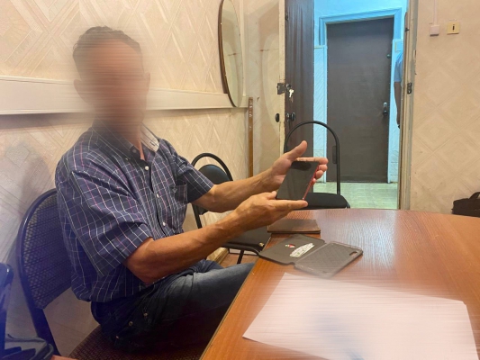 В Саратовской области пенсионер 4 года насиловал несовершеннолетнюю соседку