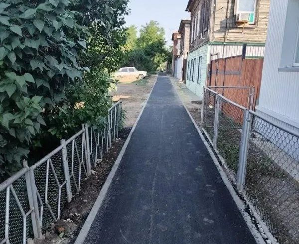 В Новоузенске отремонтировали подходы к социальным объектам