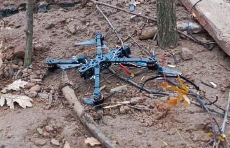 Саратовские бойцы в зоне СВО отражают атаки дронов противника