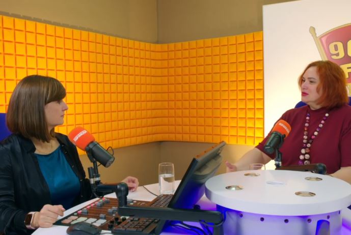 О семье, родительстве и реальной жизни: в эфире саратовского радио вышел новый проект о женщинах