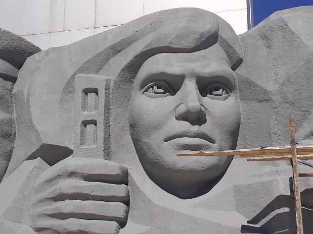 В Балашове отреставрировали барельефы Монумента Славы