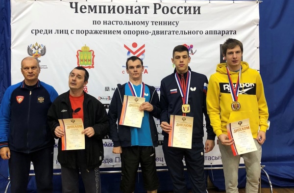 Саратовские теннисисты завоевали на чемпионате России шесть медалей