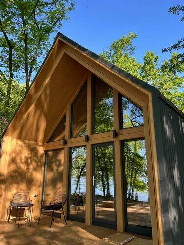 Саратовская область вошла в тройку лидеров в ПФО по финансированию строительства глэмпингов