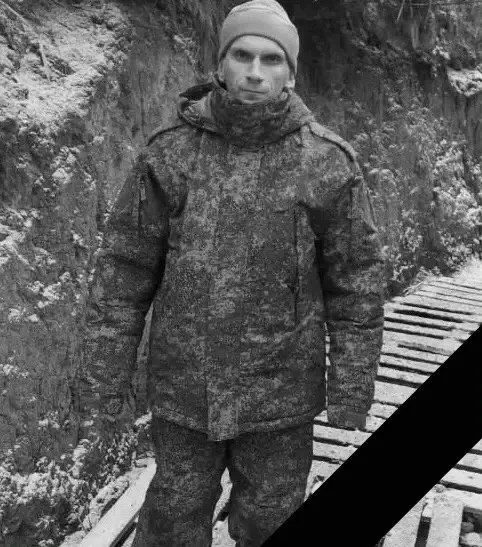 Под Саратовом простились с погибшим 20-летним участником СВО