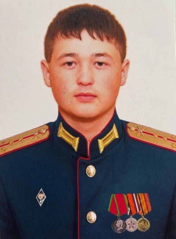 Участника СВО из Саратовской области наградили двумя медалями