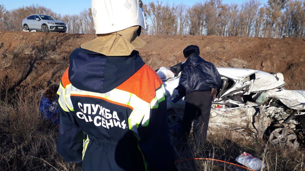 В ДТП под Саратовом погибли две женщины и пострадали двое мужчин |  04.11.2023 | Саратов - БезФормата