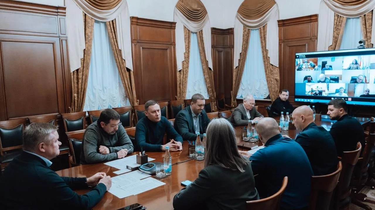 Михаил Исаев, совещание, администрация