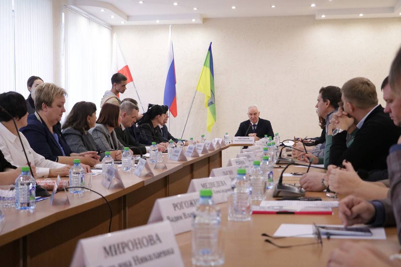 Депутаты Облдумы