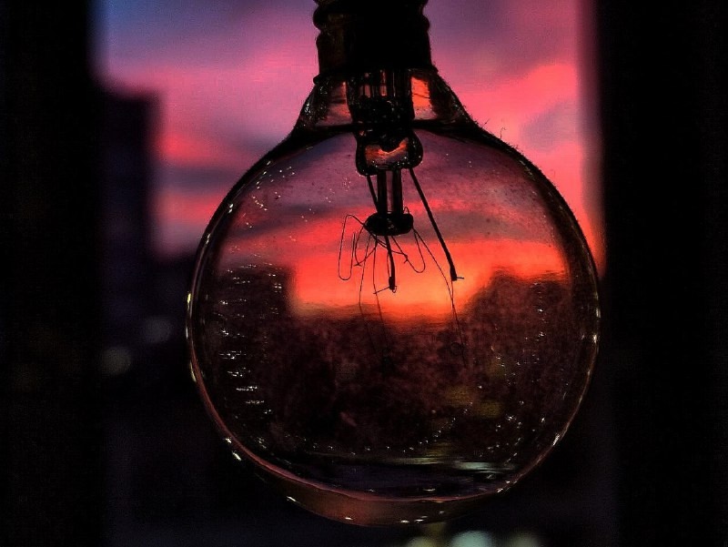 Лампочка, свет