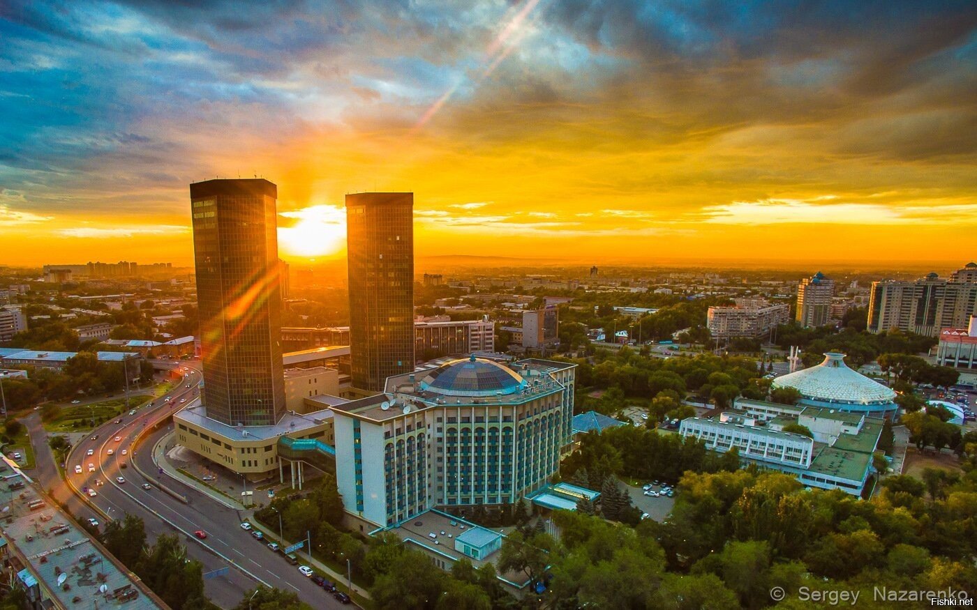 Almaty Towers, Казахстан Алматы