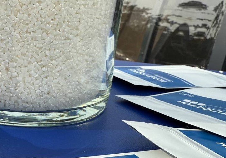 Материал для производства крепежных строительных изделий