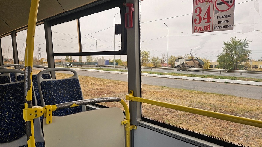 В Саратове люди в погонах проверили автобусные маршруты №№90А и 6А