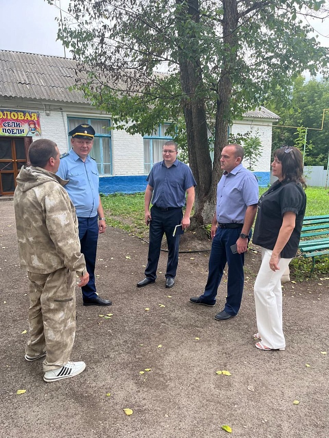 В детском лагере "Орленок" в Саратовской области зафиксирована вспышка кишечной инфекции