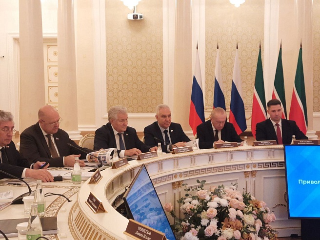 Алексей Антонов о бюджетном процессе: "Каждый рубль должен работать на человека"