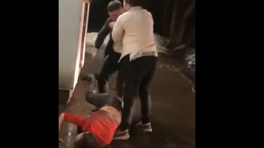 Жителя Пугачева подозревают в избиении женщины и нападении на полицейского