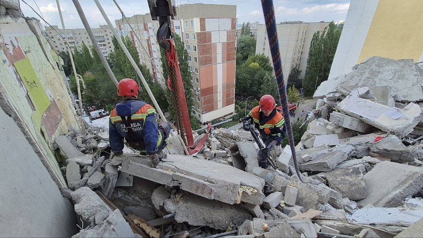 Губернатор Бусаргин: семеро пострадавших при обрушении дома на Блинова обратились за медпомощью