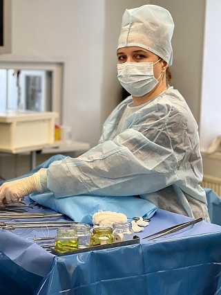Операционные медсестры Саратовского онкодиспансера отмечают профессиональный праздник