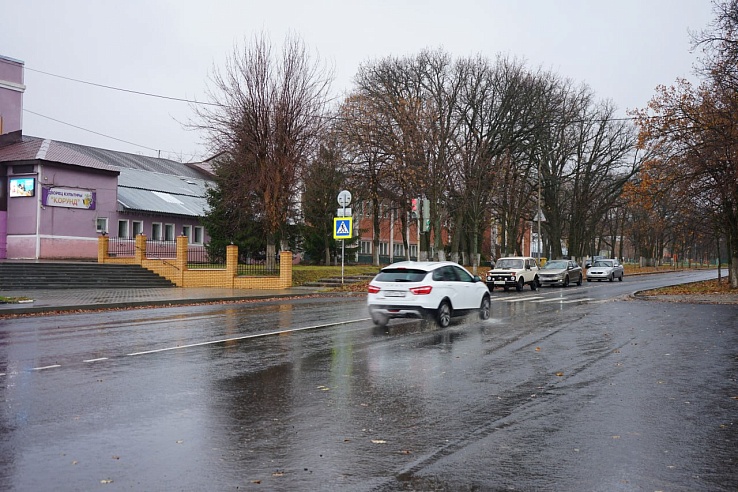 Саратовские дорожники отремонтировали автоподъезд к Вольску