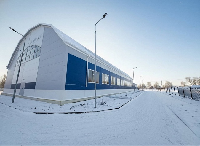 В Калининске построили новый физкультурно-оздоровительный комплекс