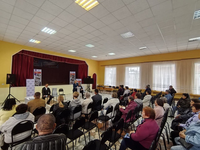 Рабочая группа по вопросам капремонта и ЖКХ помогает решить проблемы жителей Пугачева