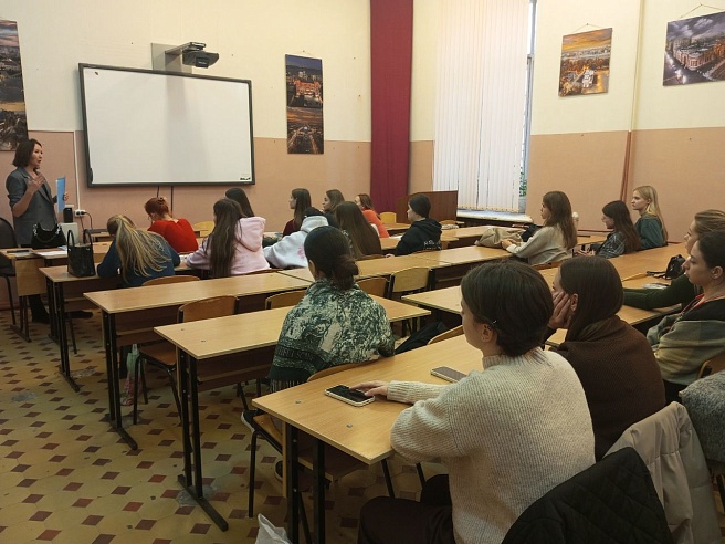 В следующем году в села планируют устроить 35 работников сферы искусств