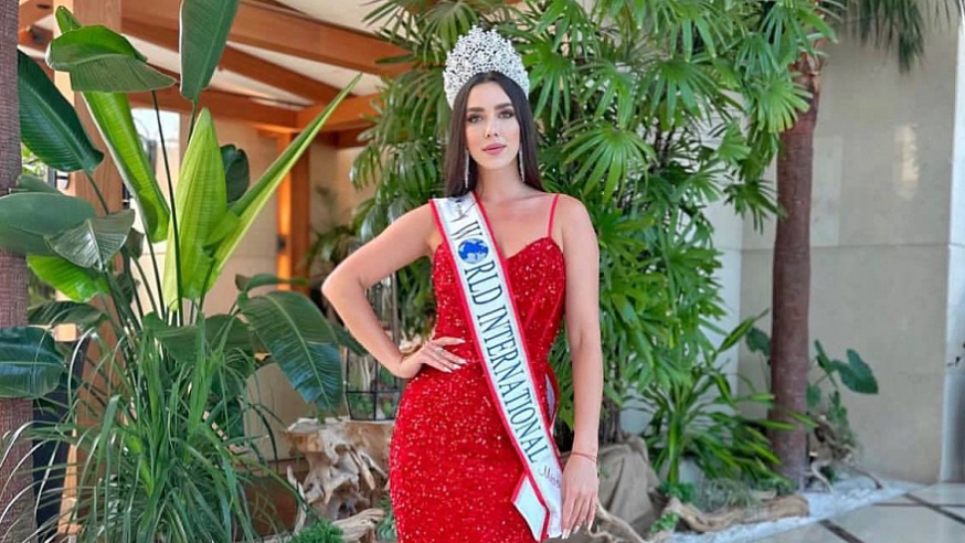 Уроженка Саратовской области получила титул "Мисс мира" на конкурсе красоты в США