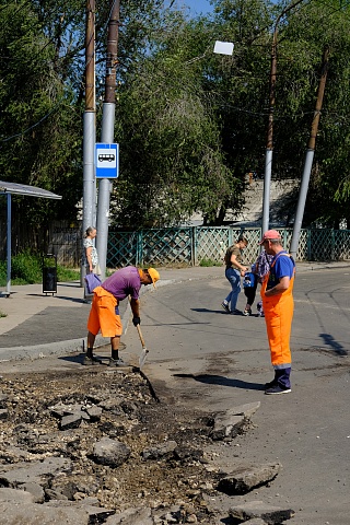 В Саратове ремонтируют две улицы за 370 миллионов рублей