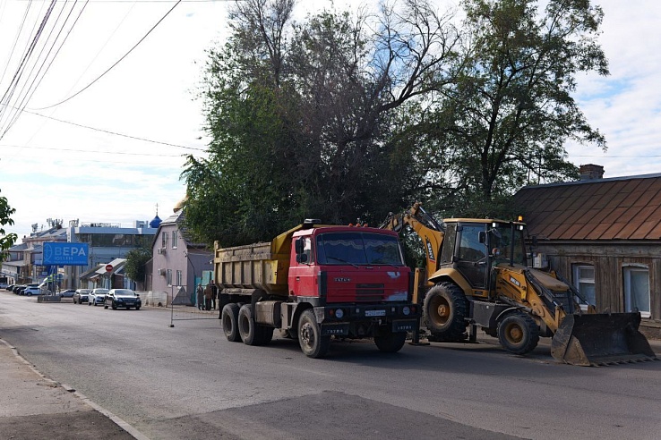 В Саратове модернизируют 1,7 км водопровода на Соколовой