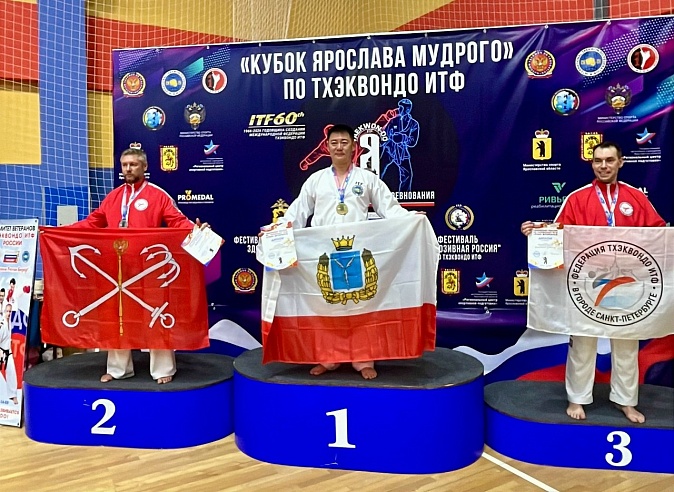 Покровчанин сделал медальный дубль на чемпионате России по тхэквондо