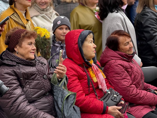 В Ленинском районе на доску почета занесли 24-х работников образования 