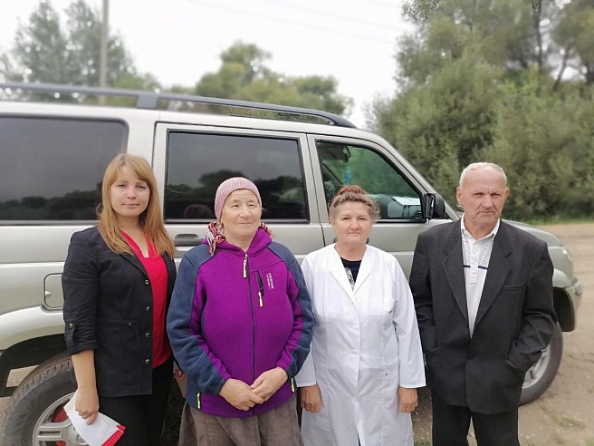 Почти 12 тысяч саратовцев доставили на даспансеризацию мобильные бригады центров соцобслуживания