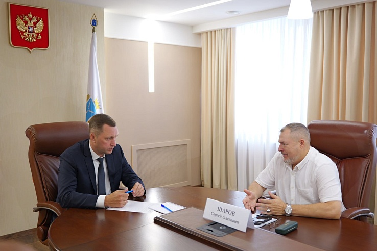 Саратовские волонтеры с начала года доставили в зону СВО почти 90 тонн гумпомощи