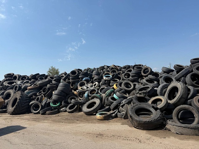 Журналистам показали, как и во что перерабатывают автомобильные шины