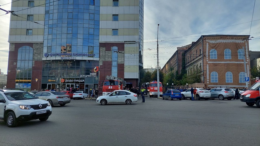 В центре Саратова из-за пожара проводилась эвакуация 18-этажного здания
