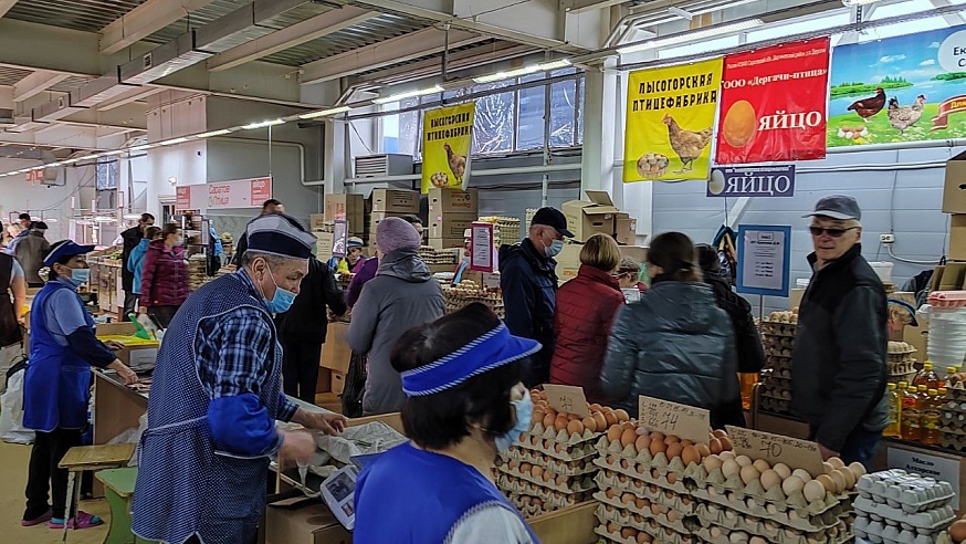 Губернатор поручил увеличить ассортимент овощной продукции на ярмарках Саратова