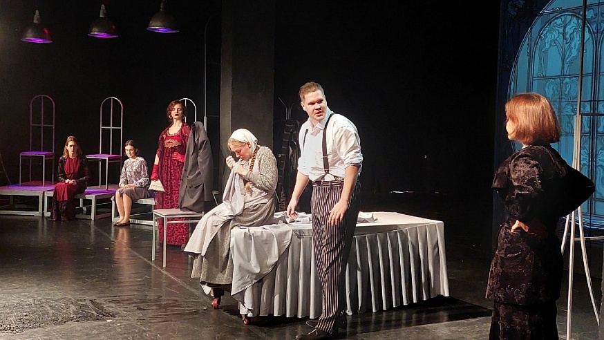 В саратовском театре драмы покажут мистический детектив со сказочным названием