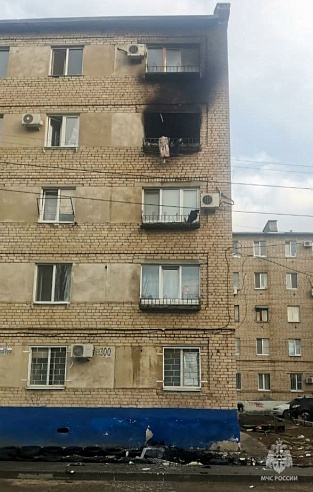 На пожаре в балаковской пятиэтажке погиб мужчина