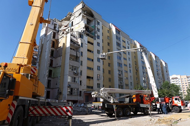 Губернатор Бусаргин: "Началась работа по восстановлению документов, утраченных жильцами многоэтажки на Блинова"