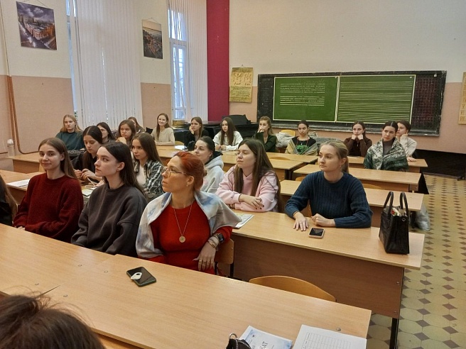 В следующем году в села планируют устроить 35 работников сферы искусств