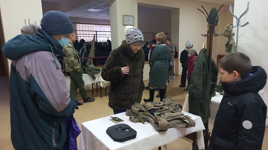 Жителям Саратовской области покажут трофеи из зоны спецоперации