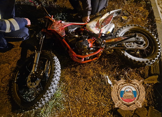 15-летний водитель питбайка госпитализирован после столкновения с иномаркой в Энгельсе