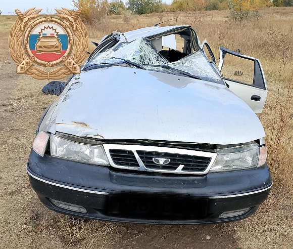 Под Балаковом "Гранта" столкнулась с грузовиком