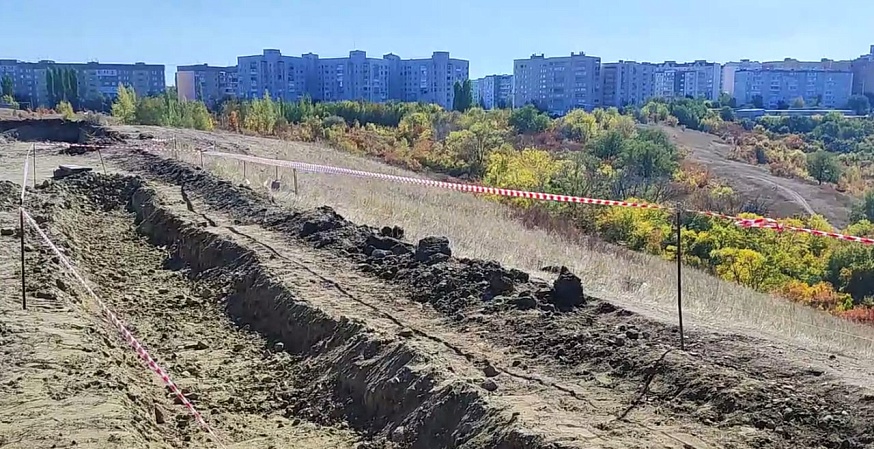 Михаил Исаев проверил, как идет строительство скверов и парков