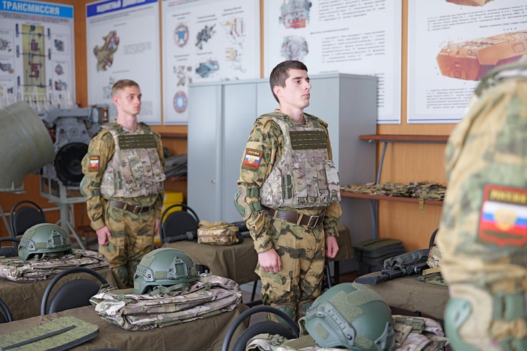 Участник программы "Наши герои" Чибисов подключится к обучению молодежи в "Авангарде"