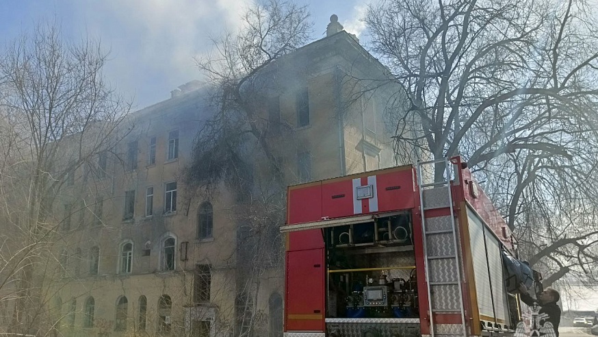 На улице Чернышевского горел расселенный дом-памятник